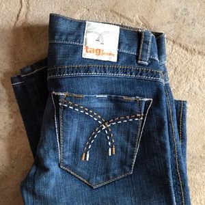 Tag bootcut jeans
